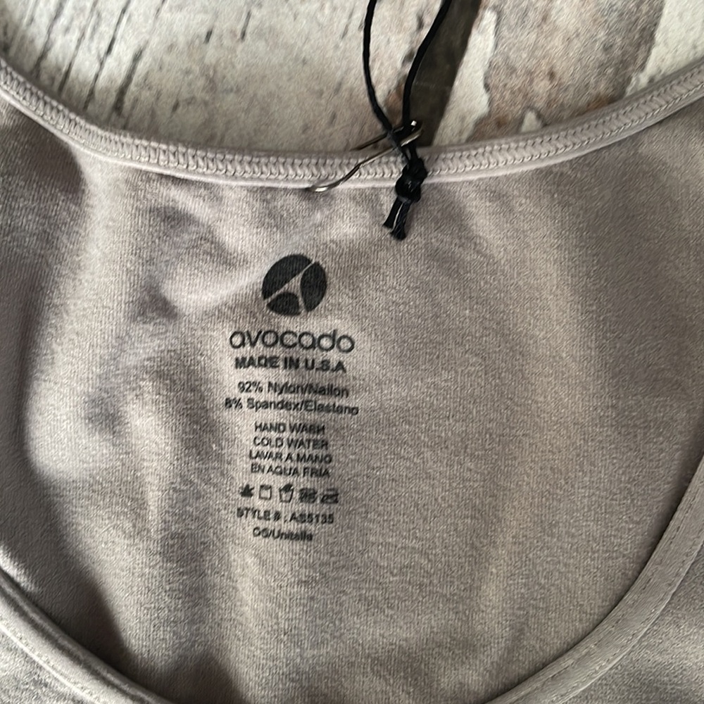 Avocado tee - Picture 2 of 5